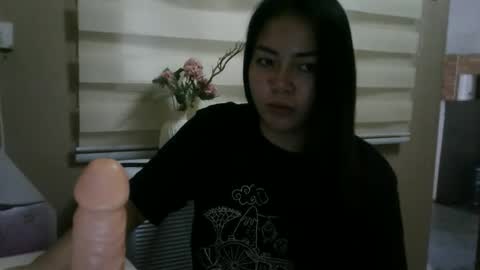 Snapshot of kitty_fussy chatting on March 2026 11:18:01 PM kitty_fussy online show from March 2026 11:18:01 PM