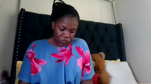 Snapshot of kitty_kerry chatting on June 2026 12:55:02 PM kitty_kerry online show from June 2026 12:55:02 PM