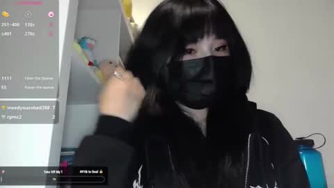 Kitty online show from September 2025 02:33:01 AM