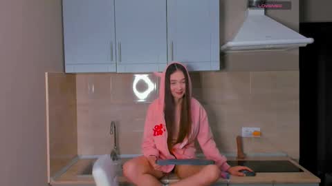 Snapshot of kitty_meu chatting on February 2025 08:09:02 PM Kitty online show from February 2025 08:09:02 PM