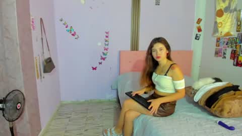 Snapshot of kitty_rose6147 chatting on June 2026 07:15:01 PM kitty rose online show from June 2026 07:15:01 PM