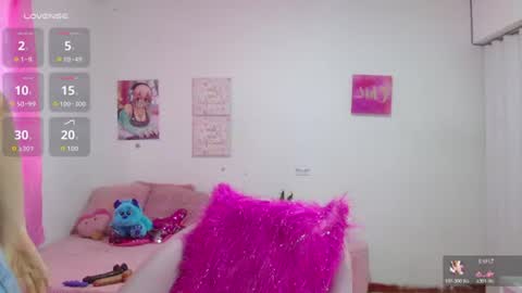 Snapshot of kitty_seducction chatting on June 2026 08:31:01 PM Aleja online show from June 2026 08:31:01 PM