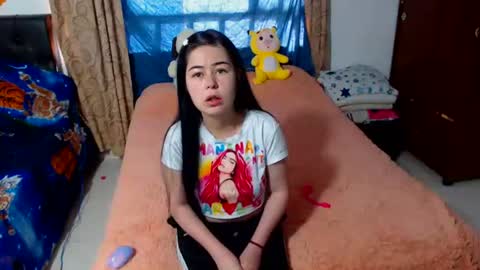 kitty_small69 online show from July 2026 01:31:01 PM