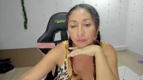 violet online show from January 2025 05:50:02 AM