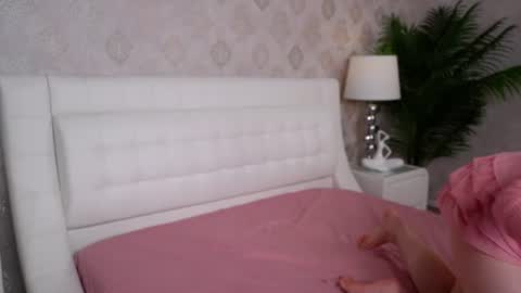 Snapshot of kittycaitlin chatting on June 2026 08:55:01 PM Katya online show from June 2026 08:55:01 PM