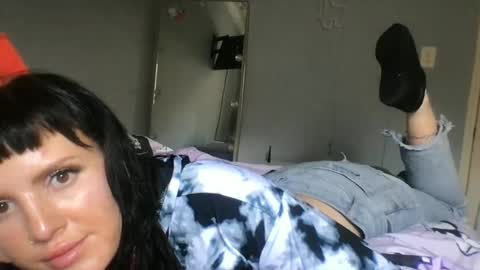 Snapshot of kittycatkendra chatting on June 2026 04:30:02 PM kittycatkendra online show from June 2026 04:30:02 PM