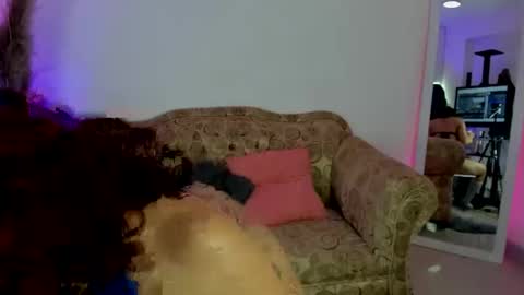 Jenn online show from February 2025 12:53:02 AM