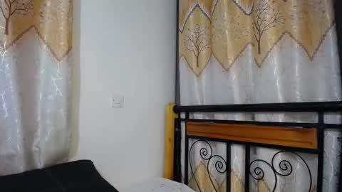 Fay online show from January 2026 07:52:01 PM