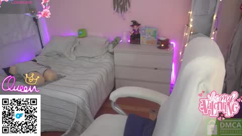 Snapshot of kittygrey chatting on February 2026 12:36:01 PM Samantha Grey online show from February 2026 12:36:01 PM