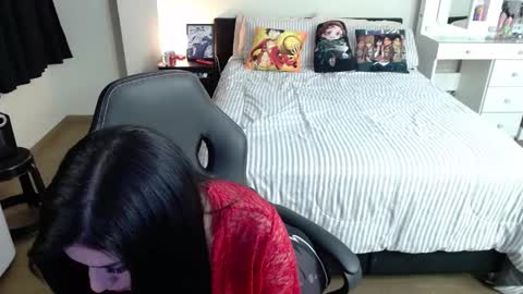 Isabel online show from February 2025 02:40:01 AM