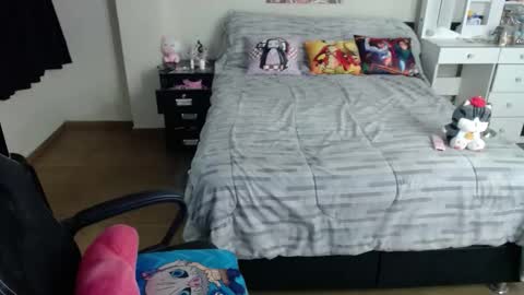 Isabel online show from October 2025 02:58:02 AM