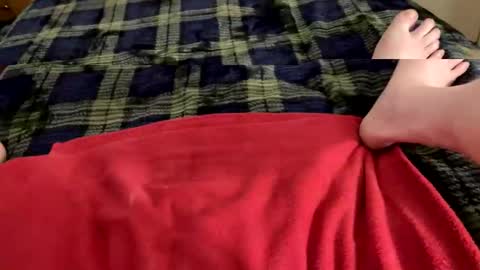 Snapshot of kittyneedsherdaddy chatting on May 2026 11:25:02 PM kittyneedsherdaddy online show from May 2026 11:25:02 PM