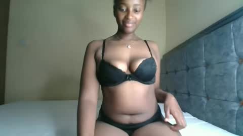 Kittypettite online show from September 2025 03:44:01 PM