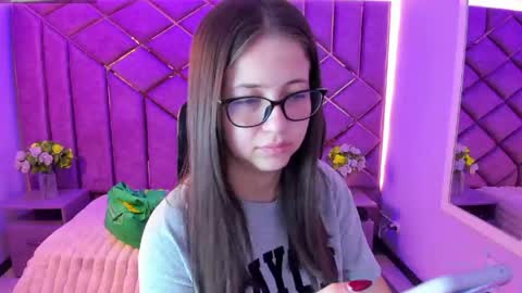 Sarah online show from May 2026 02:47:02 PM