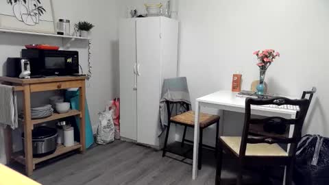 Snapshot of kittyymaze chatting on January 2026 11:48:02 AM Kittyymaze online show from January 2026 11:48:02 AM