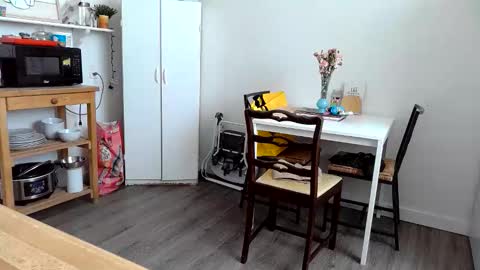 Snapshot of kittyymaze chatting on February 2026 05:00:02 PM Kittyymaze online show from February 2026 05:00:02 PM