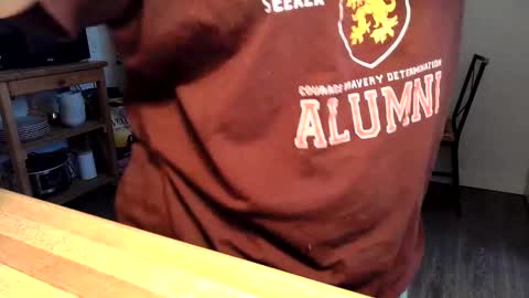 Kittyymaze online show from April 2026 11:43:01 AM