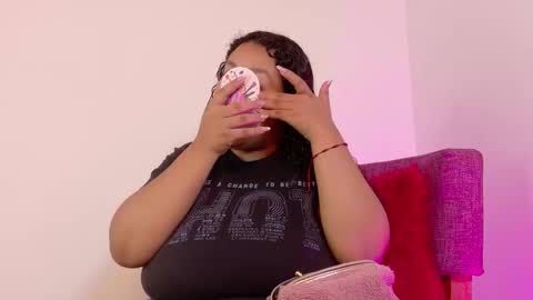 Kitty Hill online show from February 2026 03:04:01 AM