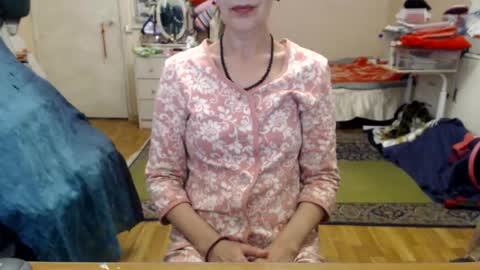 Snapshot of kiuminberry chatting on September 2025 10:26:01 AM KiuminBerry online show from September 2025 10:26:01 AM