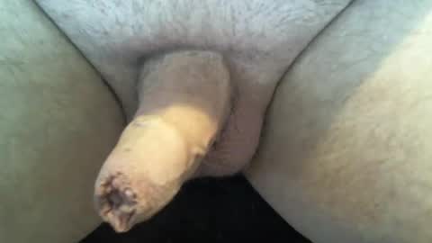 kiwiguy17 online show from June 2026 11:57:02 PM