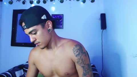 kizame___ online show from March 2026 04:14:01 AM