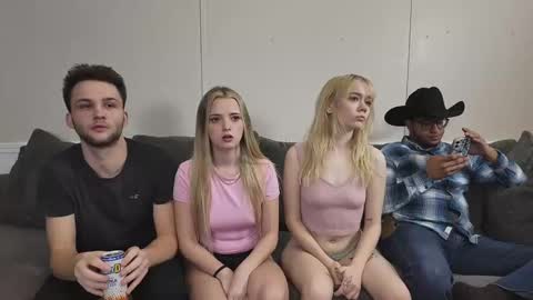 kj bennet online show from January 2026 12:47:01 AM