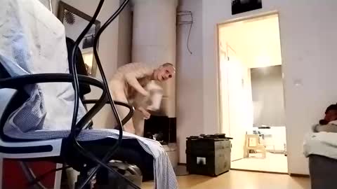 Erik online show from December 2024 12:23:02 PM