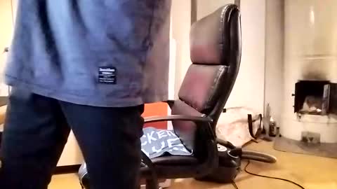 Erik online show from January 2025 03:53:02 AM