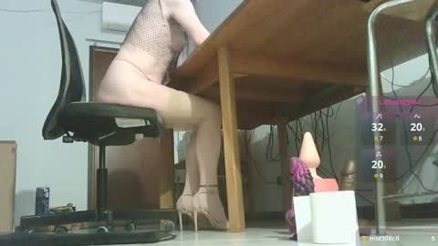 Klaudia online show from December 2024 06:11:02 AM