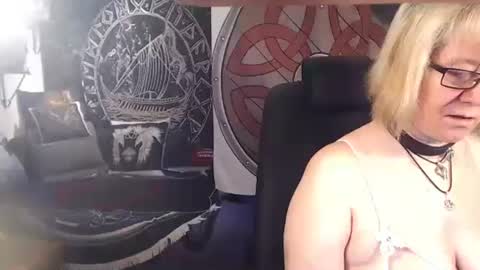 Michelle online show from February 2025 09:55:02 AM