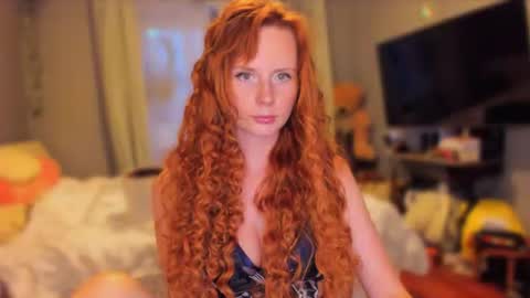 Snapshot of klementinagirl chatting on July 2026 07:17:02 PM Klementinafanslyklementina6661 online show from July 2026 07:17:02 PM
