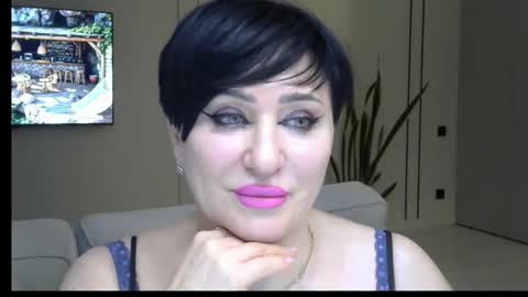 kleo901854860422 online show from April 2026 05:52:01 PM