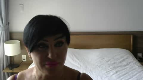 Snapshot of kleo901854860422 chatting on June 2026 08:02:01 AM kleo901854860422 online show from June 2026 08:02:01 AM