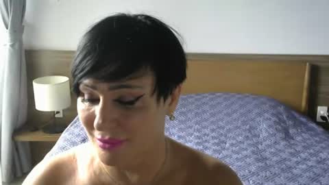 Snapshot of kleo901854860422 chatting on July 2026 08:38:02 AM kleo901854860422 online show from July 2026 08:38:02 AM