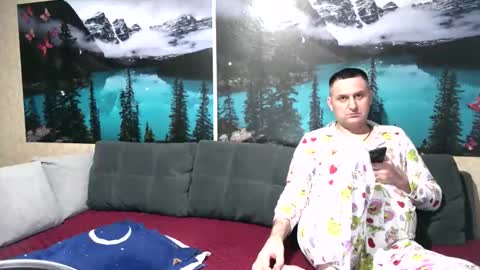 Kleosnow online show from April 2026 09:47:01 AM