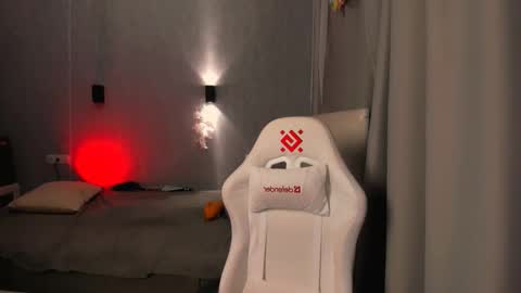 Klin online show from September 2025 09:20:02 PM