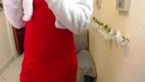 Kloe deker online show from December 2025 01:48:01 PM