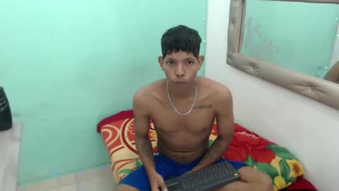 kloe matias online show from October 2025 02:01:02 AM