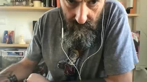 knicker76 online show from October 2025 10:46:02 AM