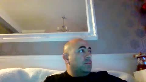 knickerwhipper online show from December 2025 08:02:01 PM