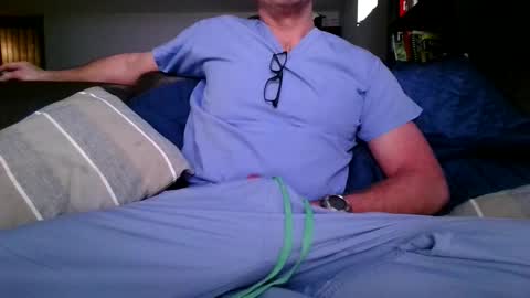 Knight3975 online show from February 2026 02:16:02 PM