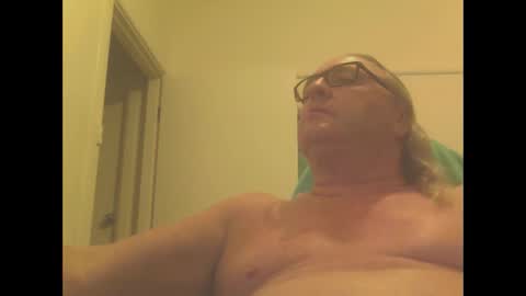 knobout online show from December 2024 04:39:01 PM