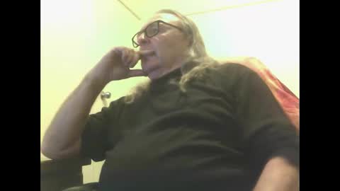 Snapshot of knobout chatting on June 2026 08:12:02 AM knobout online show from June 2026 08:12:02 AM