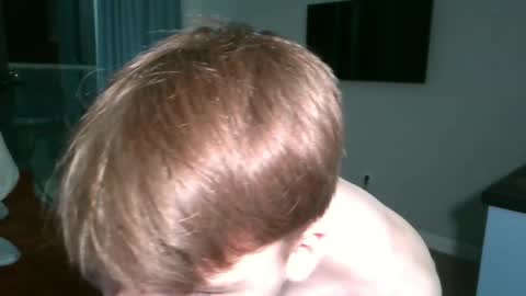 Snapshot of knotsiemens chatting on May 2026 09:45:02 PM Adam online show from May 2026 09:45:02 PM