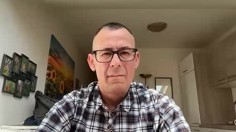 knusperhase1 online show from April 2026 10:41:01 AM