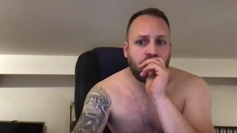 hugo online show from February 2025 01:57:01 AM