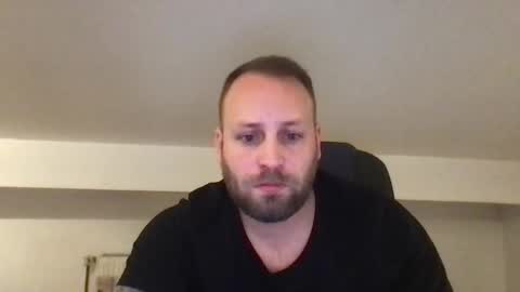 hugo online show from October 2025 09:59:02 PM