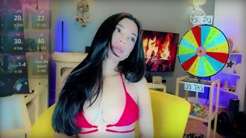 Lisa      online show from October 2025 04:08:02 PM