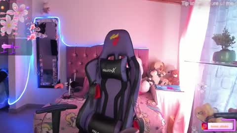 konan_atsuko1 online show from September 2025 02:21:01 PM