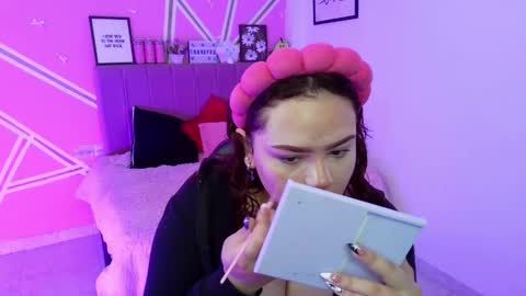 camila online show from April 2026 02:01:02 PM